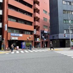 Apple GYM（アップルジム）恵比寿店までの道のり（JR線）4猿田彦珈琲の前の道を進んでください。