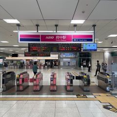Apple GYM（アップルジム）府中店（京王線） 1-1 6番出口に向かってください。