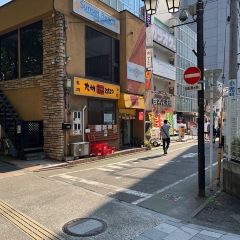 Apple GYM（アップルジム）府中店（京王線） 1-2横断歩道を渡り左に曲がってください。