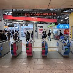 Apple GYM（アップルジム）五反田店までの道のり（池上線）2-1 2階出口へ進んでください。