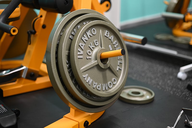 Apple GYM（アップルジム）東中野店では、女性でも安心して使える低負荷（軽量）からご用意しています。