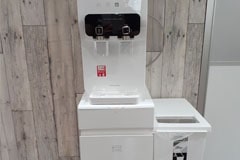 Apple GYM（アップルジム）蒲田東口店では、無料で使い放題のウォーターサーバーを設置しています。