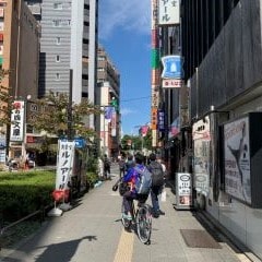Apple GYM（アップルジム）高円寺店までの道のり（JR線）突き当たりまで直進してください。