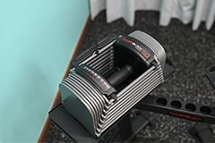 Apple GYM（アップルジム）高円寺2号店のジム画像・初心者から上級者まで対応した可変式ダンベル