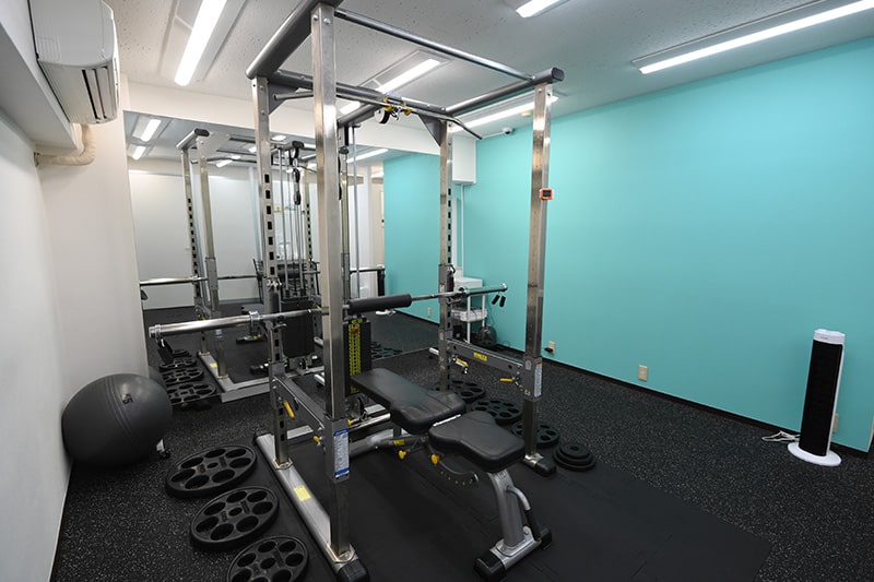 Apple GYM（アップルジム）中野店のジム画像・落ち着いた雰囲気の店内