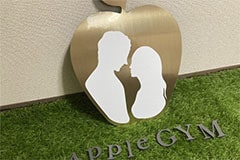 アップルジム練馬店のジム画像・AppleGYMのロゴ