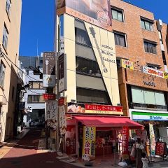 Apple GYM（アップルジム）小田急町田店までの道のり（JR線）2-4Apple GYM（アップルジム）小田急町田店へ到着です。