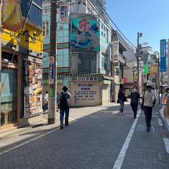 Apple GYM（アップルジム）荻窪店までの道のり（丸の内線）1荻窪駅JR方面改札を出て 南口b出口から地上に出てください。