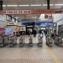 Apple GYM（アップルジム）大泉学園店までの道のり（西武池袋線）1-1南口方面へ進んでください。
