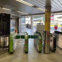 Apple GYM（アップルジム）王子店までの道のり（JR）1JR線・王子駅 北口を出て左に進んでください。