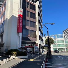 Apple GYM（アップルジム）王子店までの道のり（JR）2直進してください。