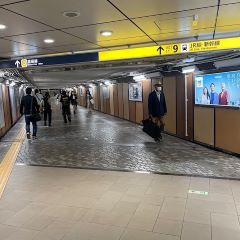 Apple GYM（アップルジム）上野店までの道のり（銀座線）2-1改札を出て左に進んでください。