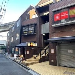 Apple GYM（アップルジム）上岡店へ到着です。