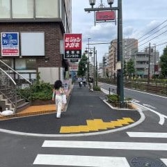 ビジョンメガネを通過してください。