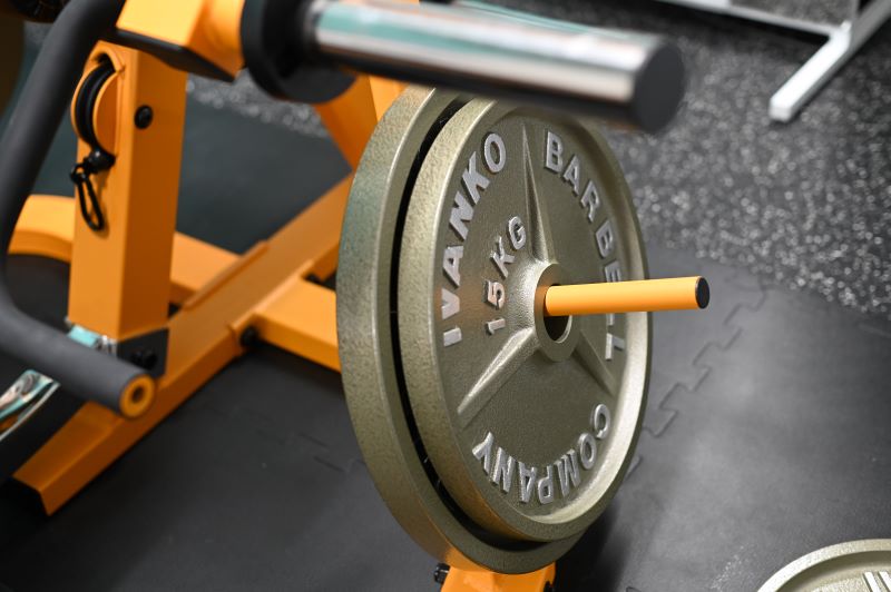 多様なトレーニング器具で、トレーナーと二人三脚で目標達成していきましょう！