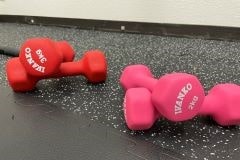 様々な種類の器具で、お客様の成長にあわせたトレーニングをご提案いたします。